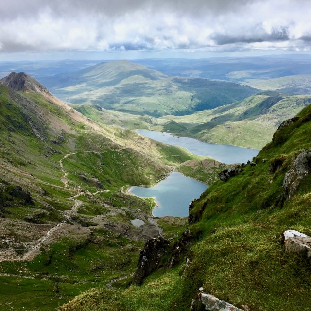 Hiking Mt Snowdon with a dog