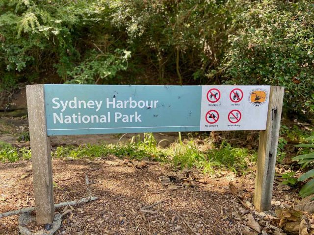 are dogs allowed in australian national parks